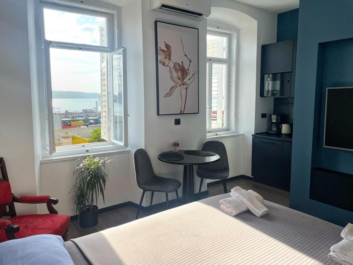 Navis City Apartments بولا المظهر الخارجي الصورة
